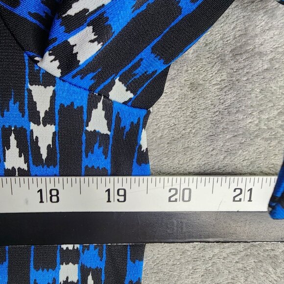 Women's Chaus New York Geometric Print Top Blouse Round Neck Cold Sleeve Tie M - Picture 8 of 10